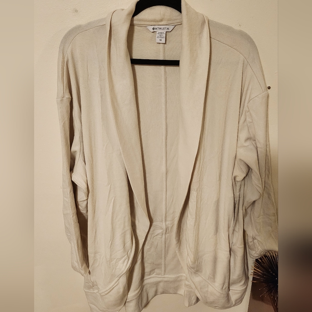 Athleta Presence Cocoon Wrap- Bone / Cream